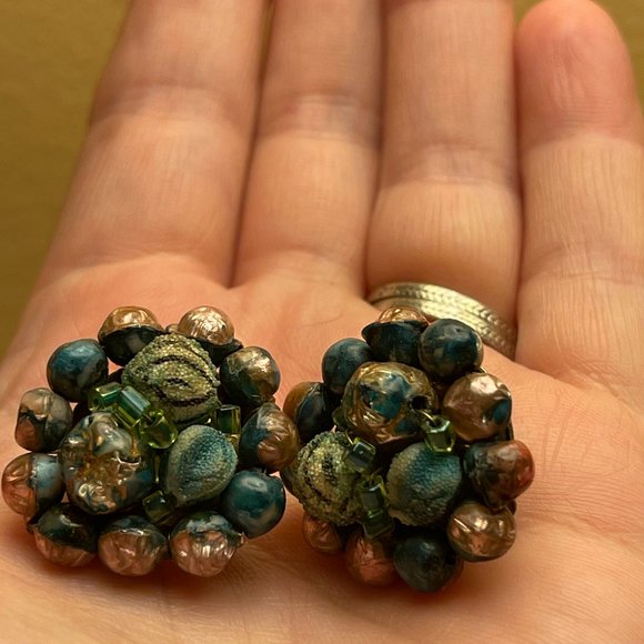 Japanese Stamped Mod Clip on Green, Blue and Gold - Picture 2 of 6